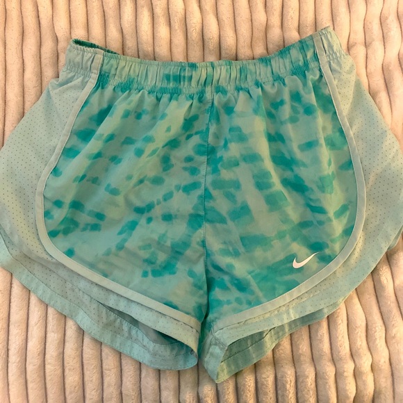 Nike Pants - nike shorts